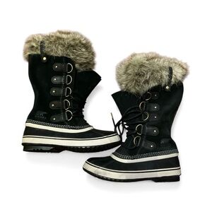 Sorel Black Boots with Faux Fur Cuff